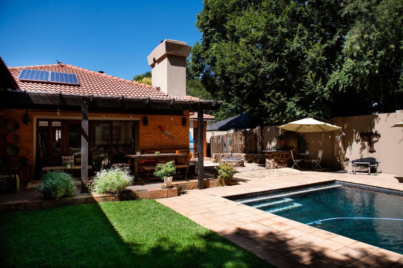 37 On Charles Hotel Pretoria-Noord Exterior foto